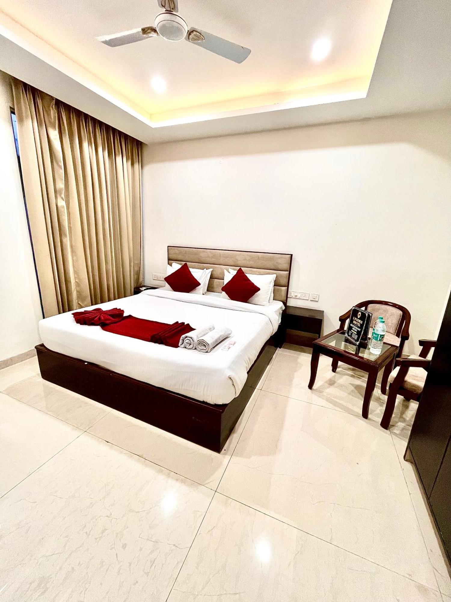 Hotel Northview Park By Lycoris !! Top Rated & Most Awarded Property In Tricity Zirakpur Kültér fotó