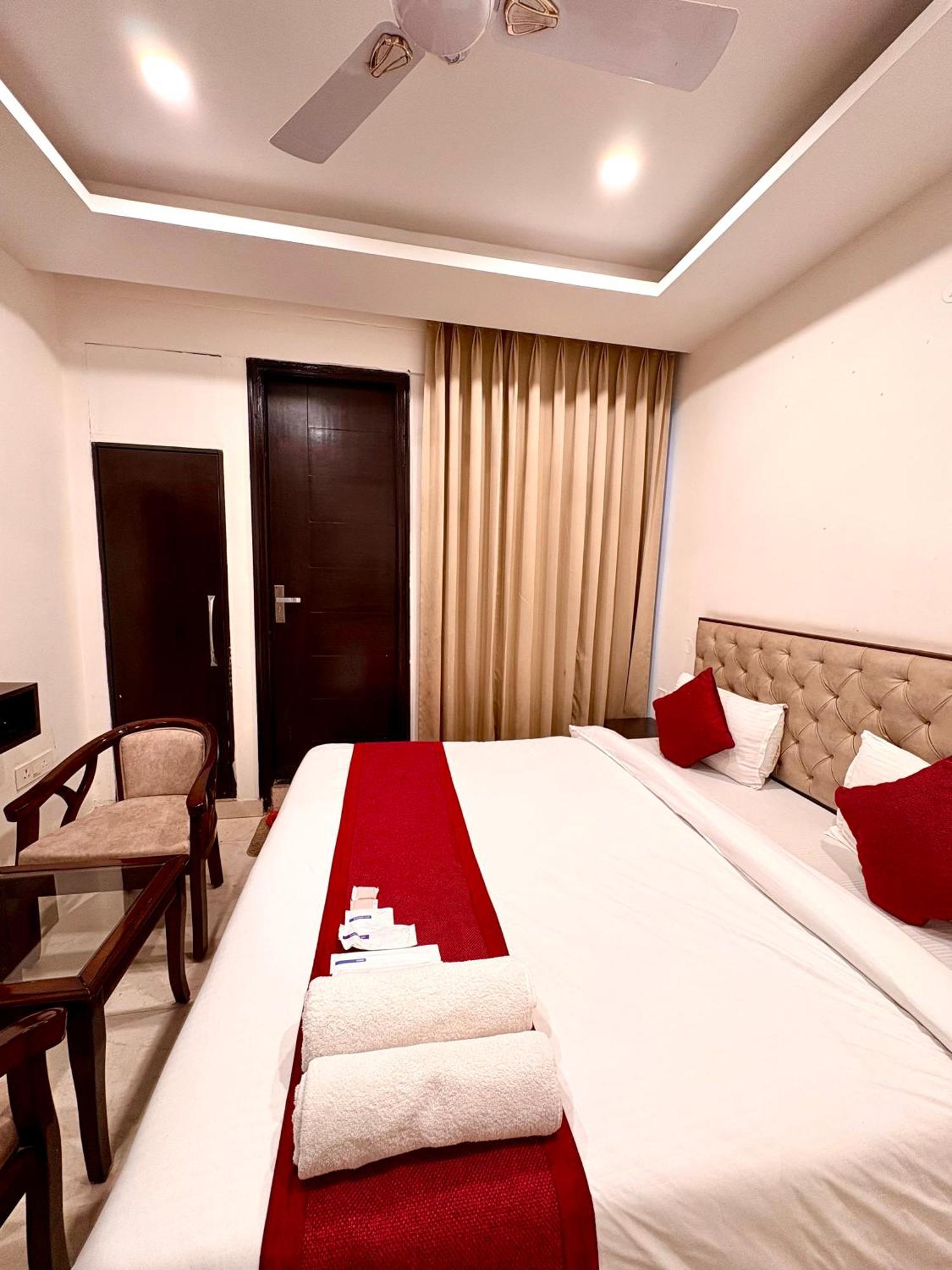 Hotel Northview Park By Lycoris !! Top Rated & Most Awarded Property In Tricity Zirakpur Kültér fotó