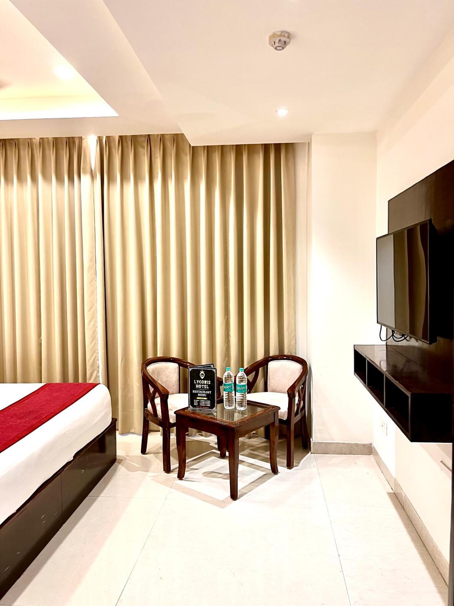 Hotel Northview Park By Lycoris !! Top Rated & Most Awarded Property In Tricity Zirakpur Kültér fotó