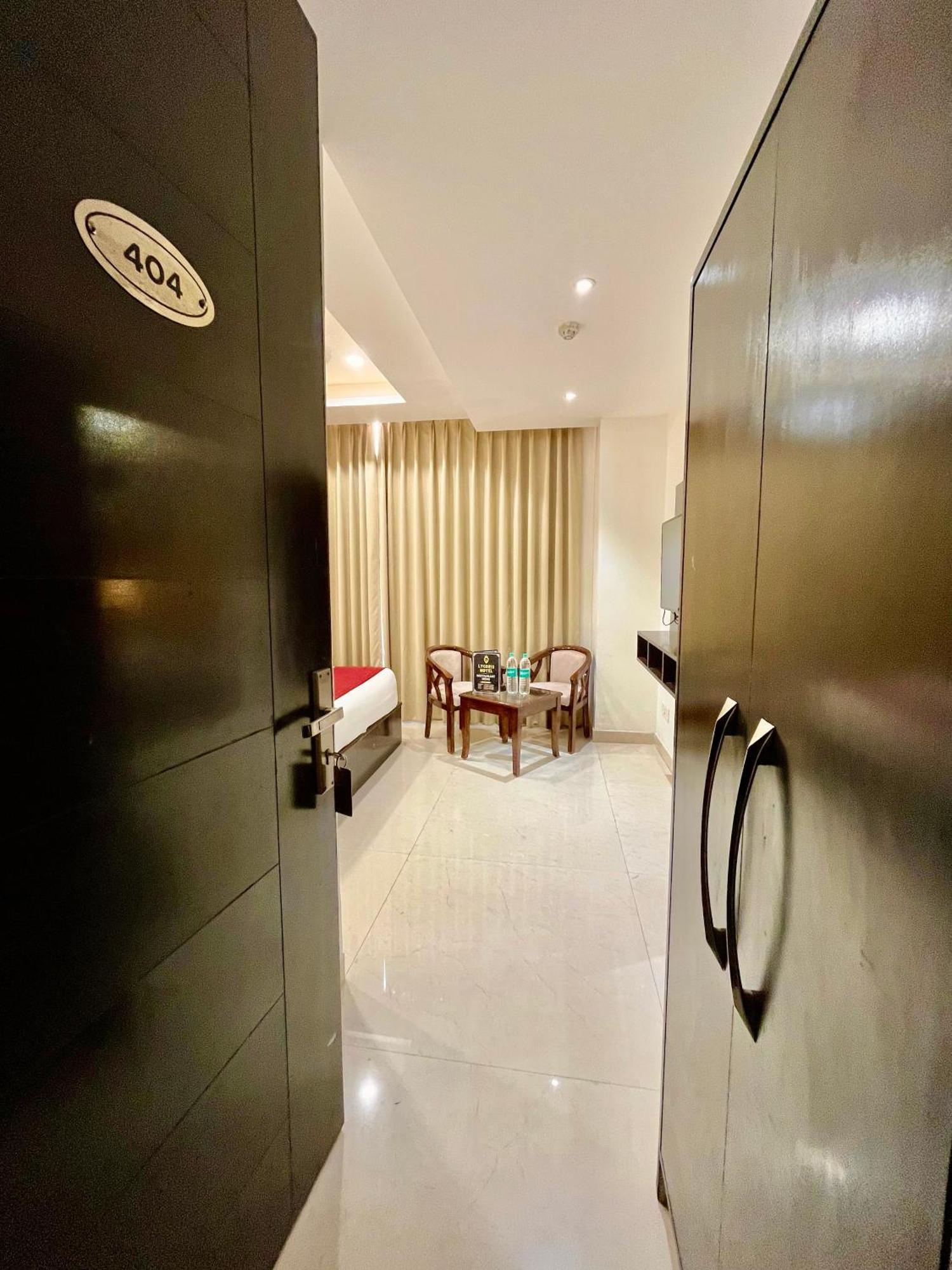 Hotel Northview Park By Lycoris !! Top Rated & Most Awarded Property In Tricity Zirakpur Kültér fotó
