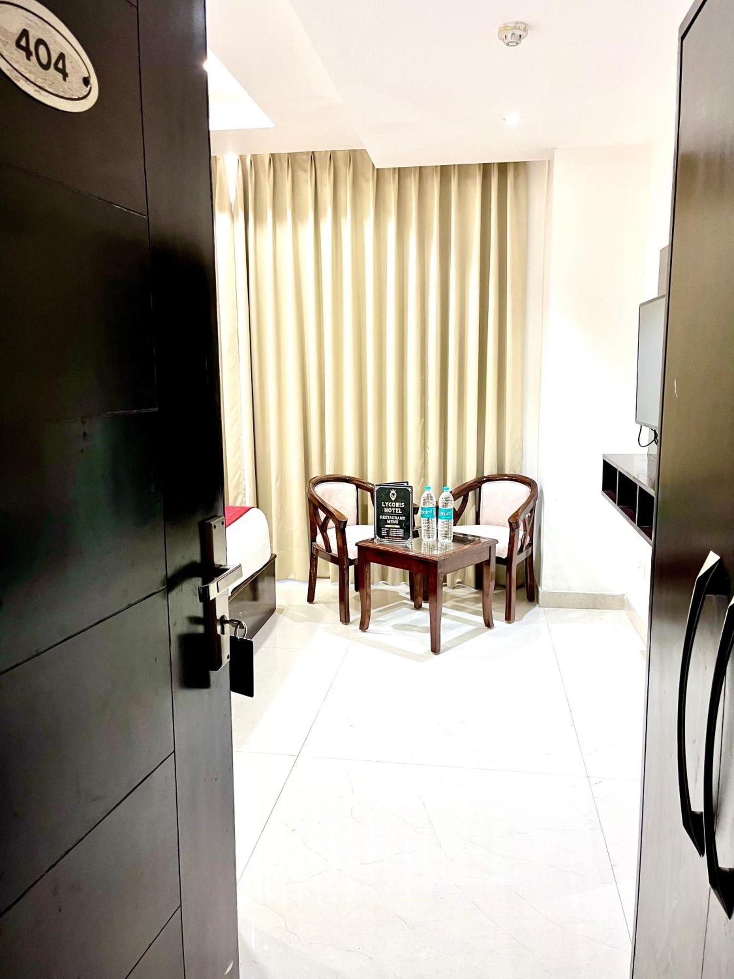 Hotel Northview Park By Lycoris !! Top Rated & Most Awarded Property In Tricity Zirakpur Kültér fotó