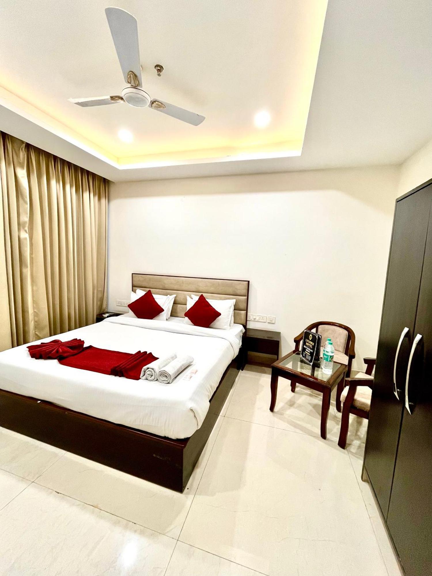 Hotel Northview Park By Lycoris !! Top Rated & Most Awarded Property In Tricity Zirakpur Kültér fotó